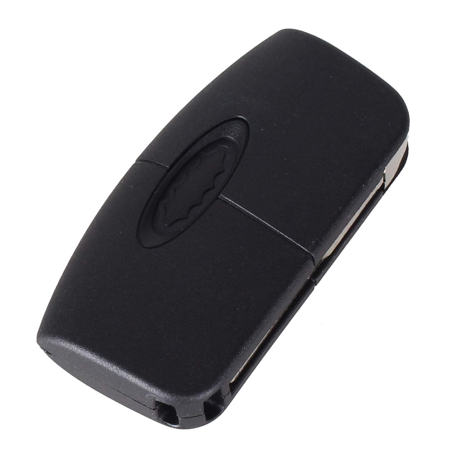 Fekete színű, 3 gombos Ford bicskakulcs, kulcsház hátulja. Nyers HU101 kulcsszárral.
