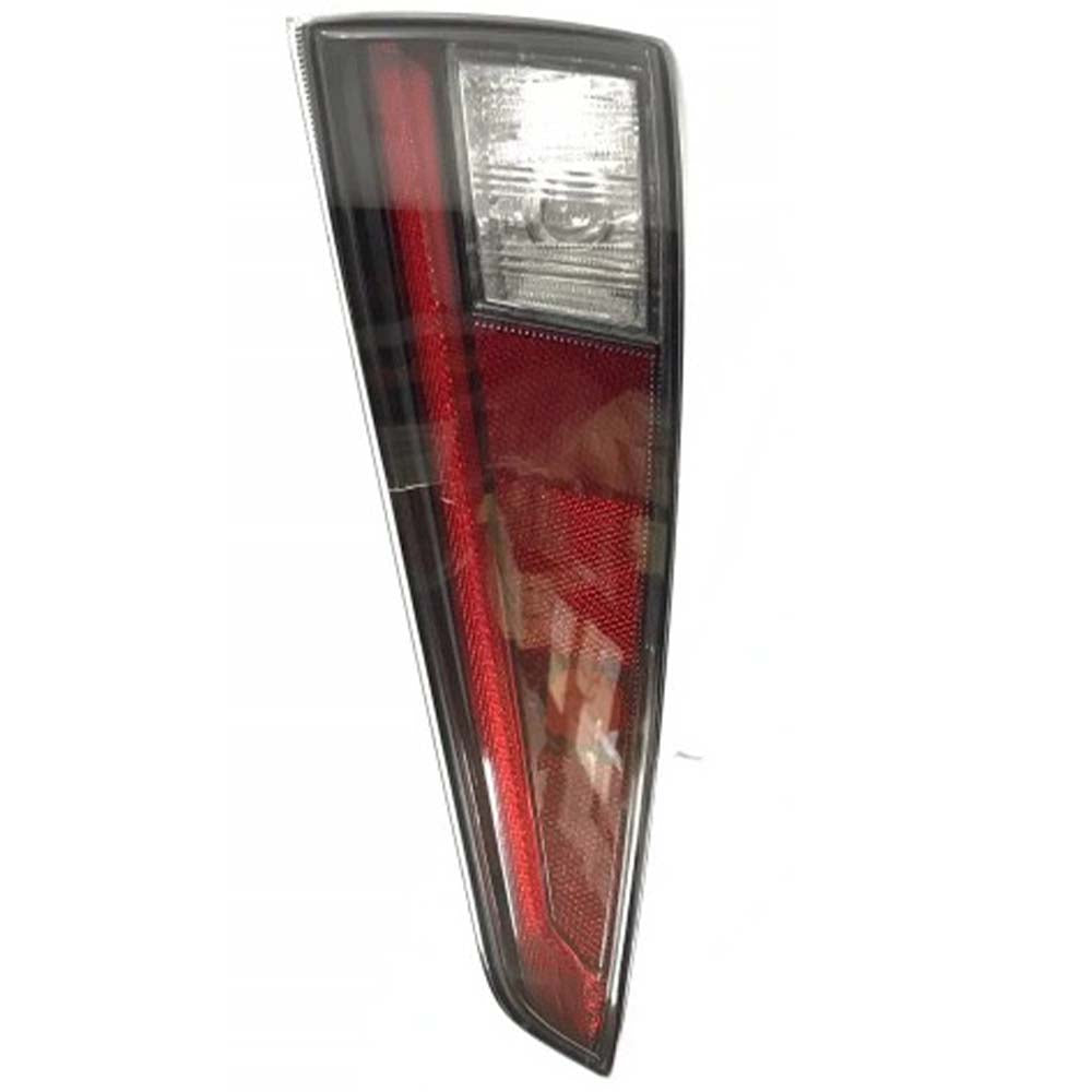 Toyota Prius jobb hátsó lámpa 2015-2018  | 8155147280